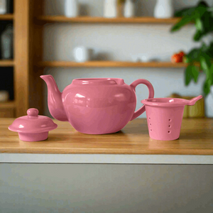 Ceramic teapot with infuser for loose tea - pink color
